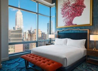Manhattan hotel block